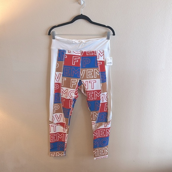 FP Movement Dawn To Dusk Leggings Size XL Red Blue White High Rise Stretchy - Picture 3 of 11
